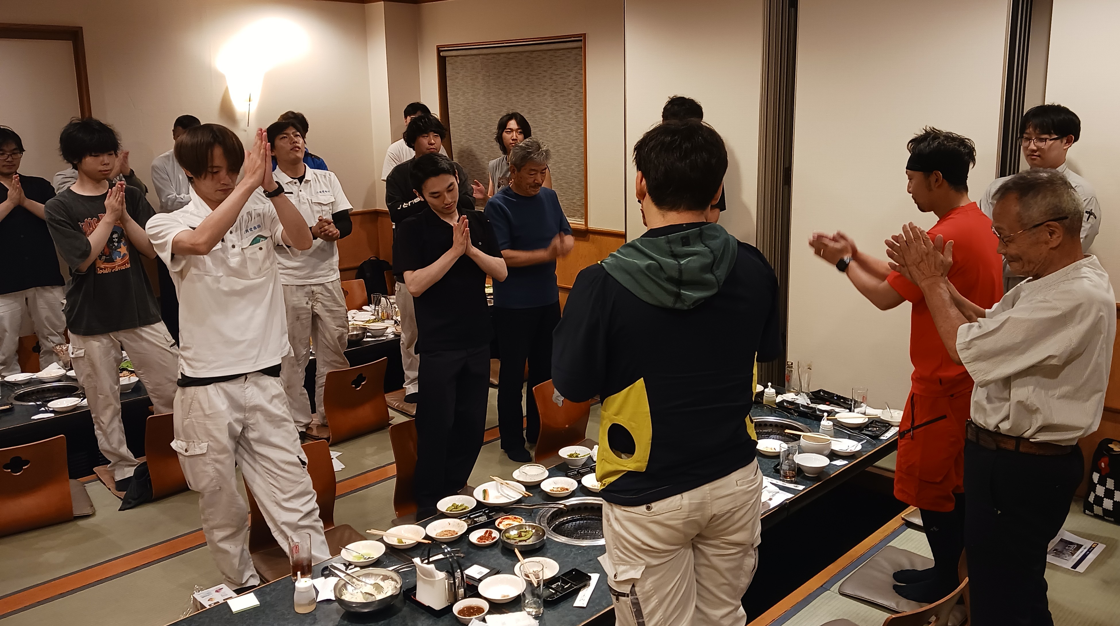 8お開き！一本締め！1000000889